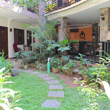 Balaibinda Lodge Coron Buitenkant foto