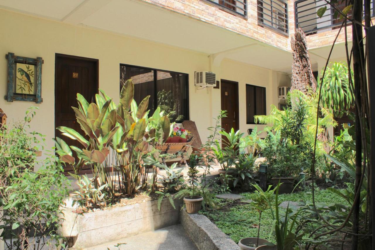 Balaibinda Lodge Coron Buitenkant foto