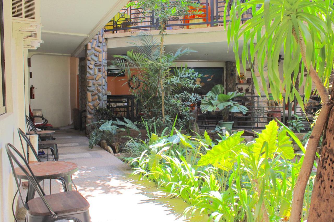 Balaibinda Lodge Coron Buitenkant foto