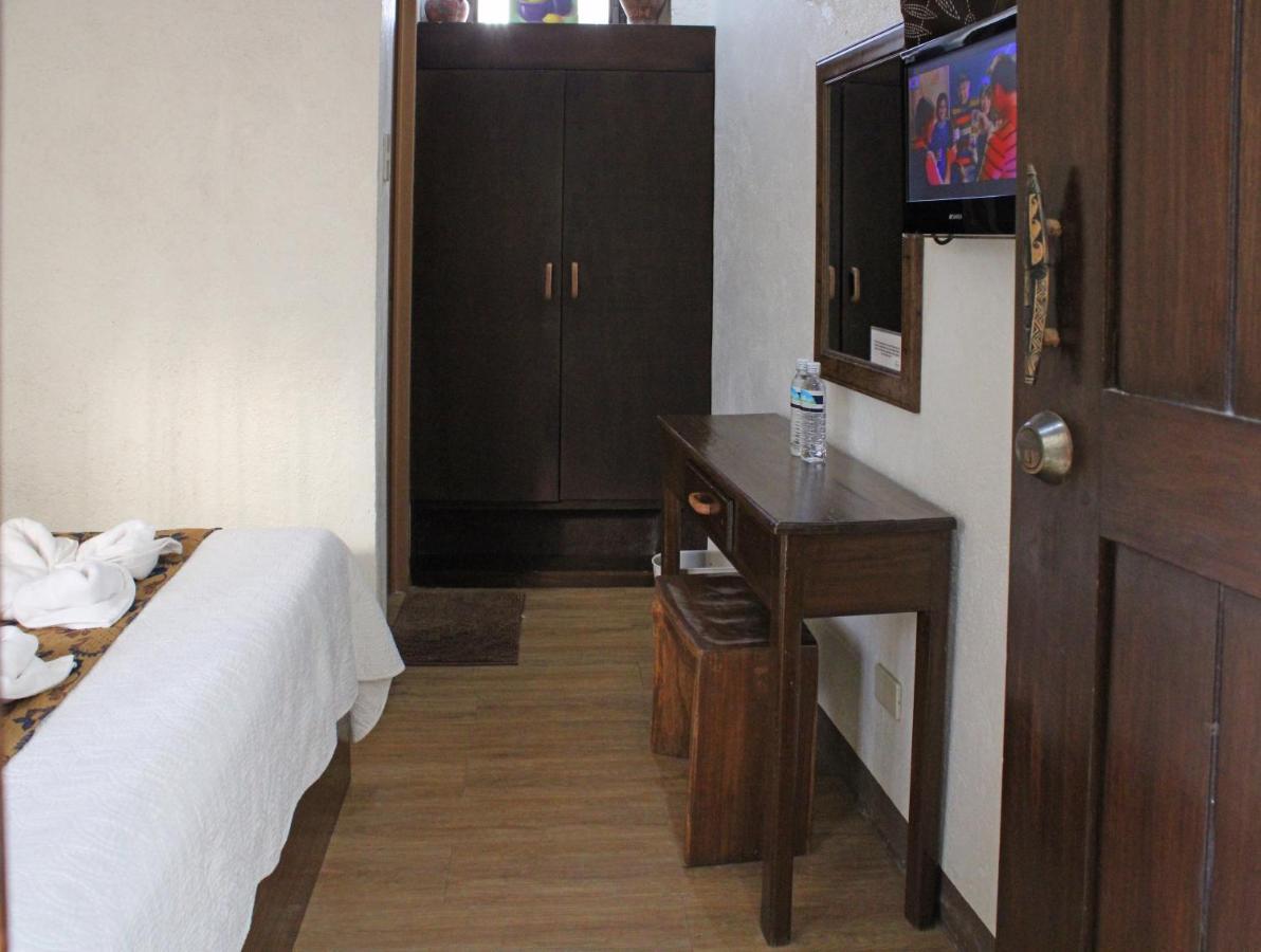 Balaibinda Lodge Coron Buitenkant foto
